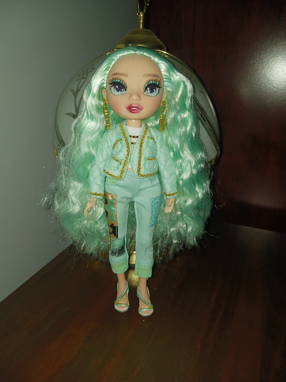 Rainbow High Doll Daphne Minton
